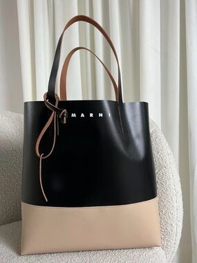 ✨ Marni Tribeca Tote Bag – Black / Beige Colorblock ✨